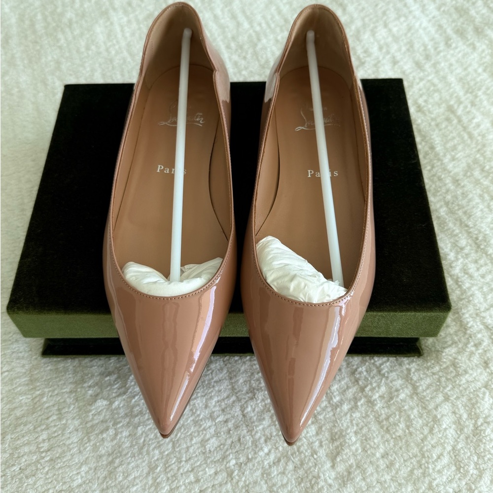 Christian Louboutin Hot Chickita Flats